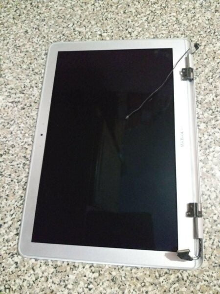 Macbook Air 1.86-2.13GHz Late 08 - Mid 09